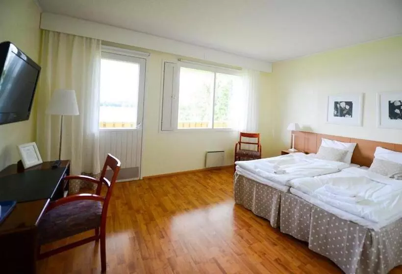 Hotelli Sea Front
