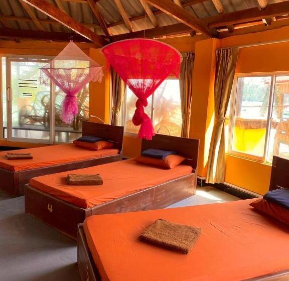 استراحتگاه M'pay Bay Guesthouse