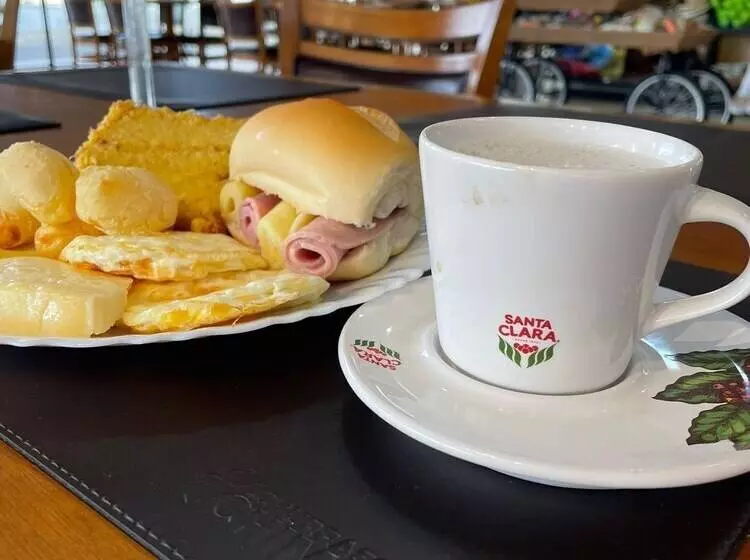 Aamiaismajoitus (B&B) Pousada Royal