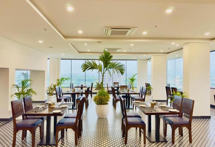 Hotel De Glance Pure Veg