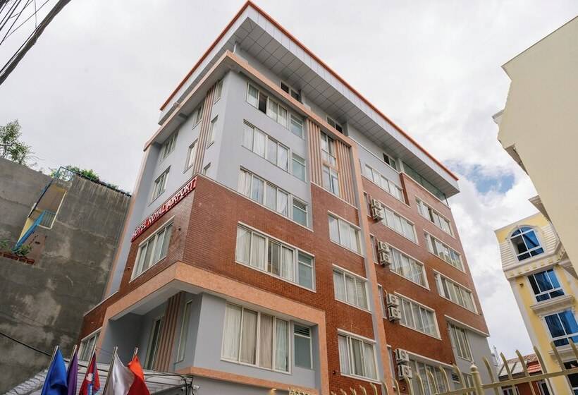 هتل Royal Airport