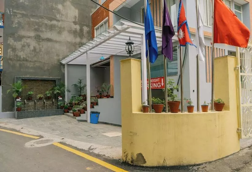 هتل Royal Airport