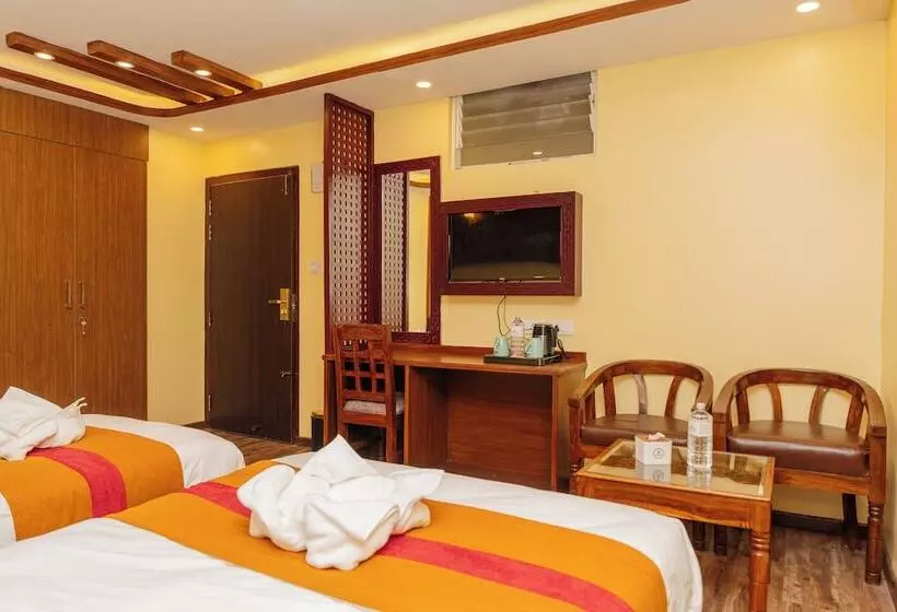 هتل Royal Airport