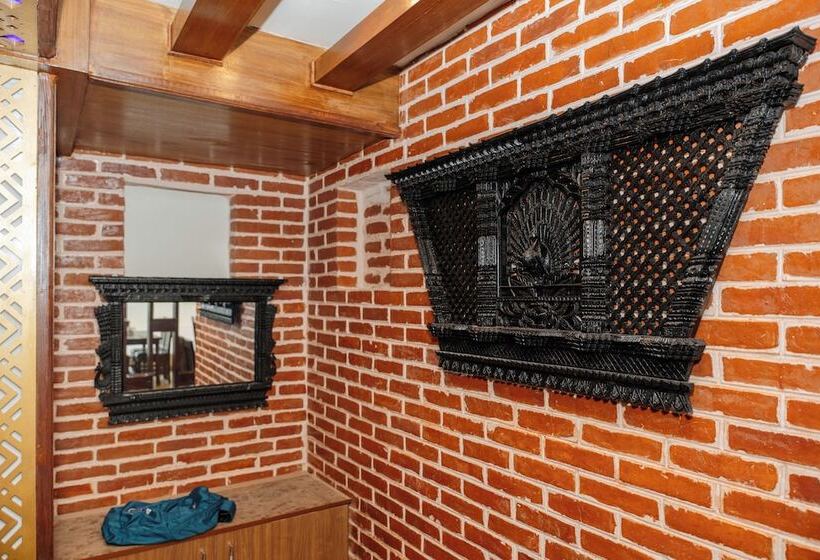 هتل Royal Airport