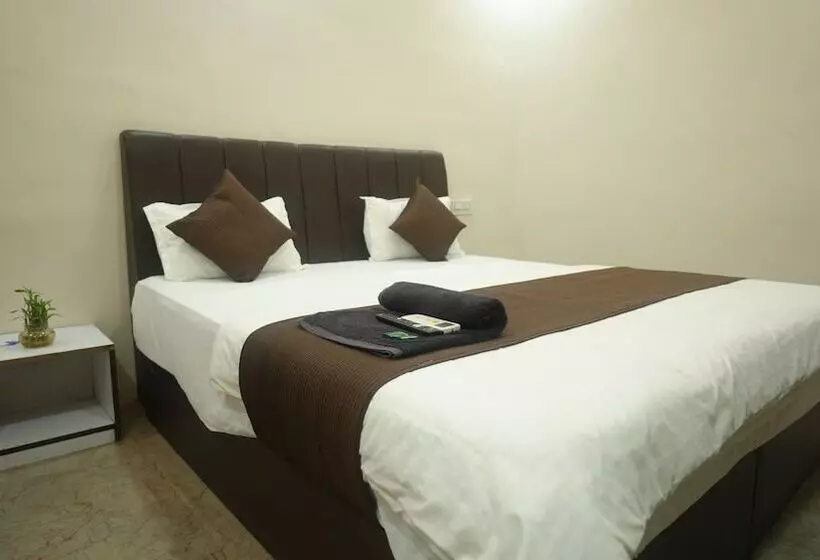 ホテル Mahakal Avantika Palace