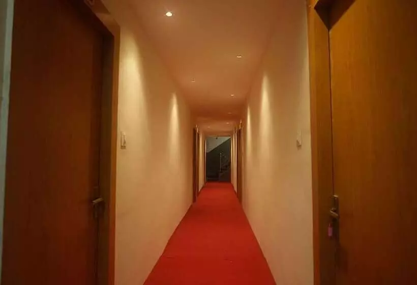 ホテル Mahakal Avantika Palace