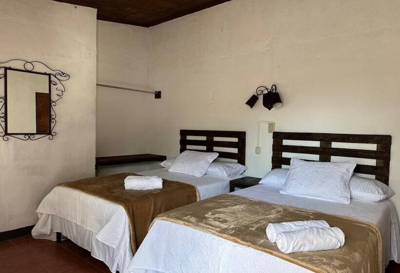 هتل Casa Blanca Antigua Guatemala
