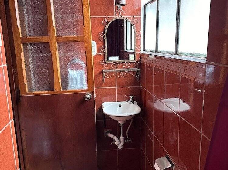 هتل Casa Blanca Antigua Guatemala