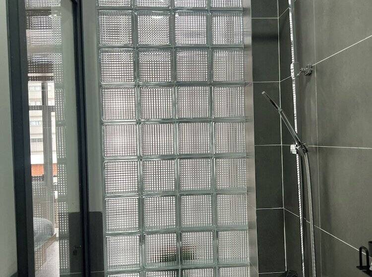 هتل Zeus Living   Harmony Hideout