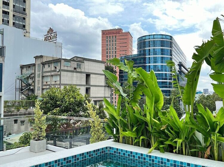 هتل Zeus Living   Harmony Hideout