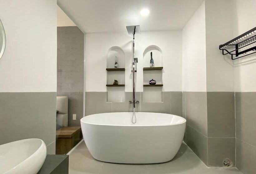 هتل Zeus Living   Harmony Hideout