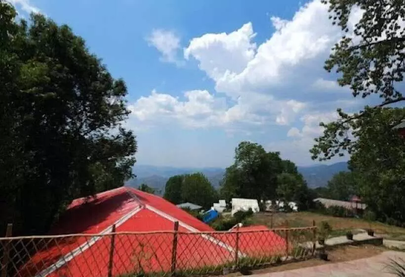 Misty Peaks Resort
