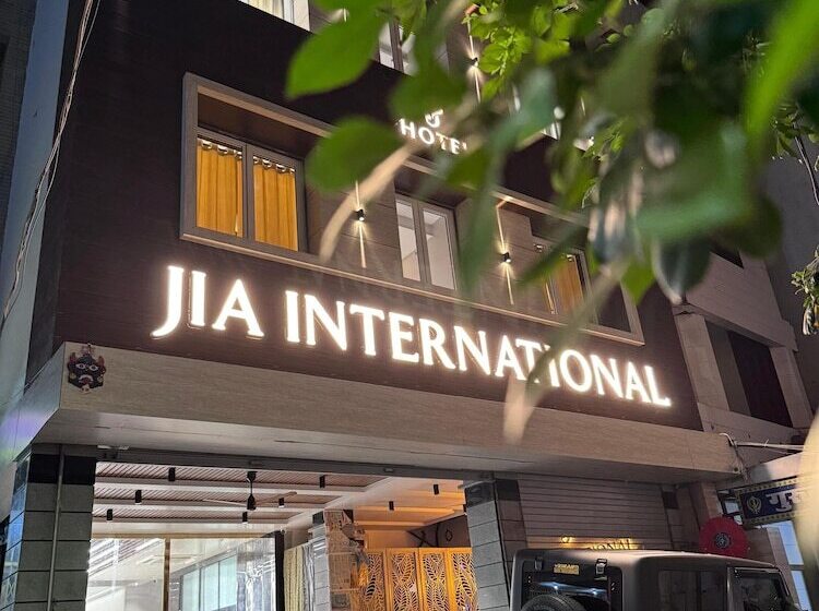בית מלון כפרי Jia International