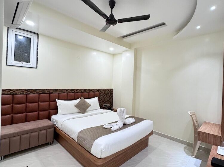 בית מלון כפרי Jia International