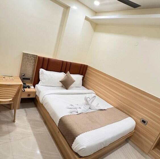 בית מלון כפרי Jia International