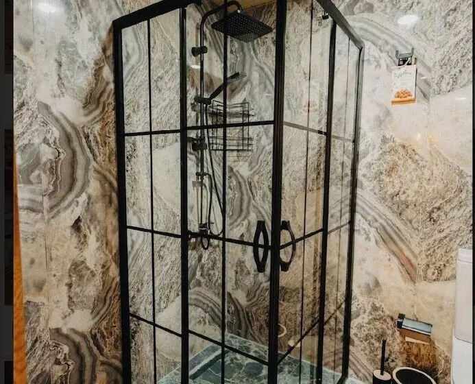 Aamiaismajoitus (B&B) Efedagsuit