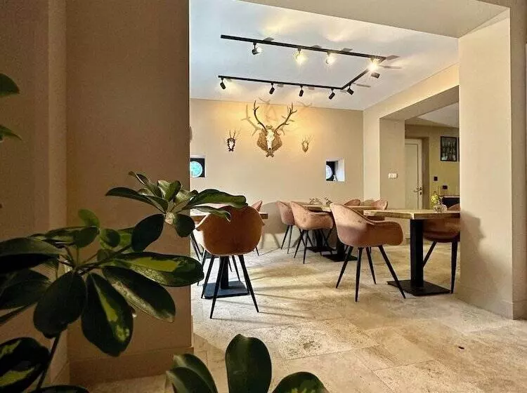 Aamiaismajoitus (B&B) Maison Ubuntu