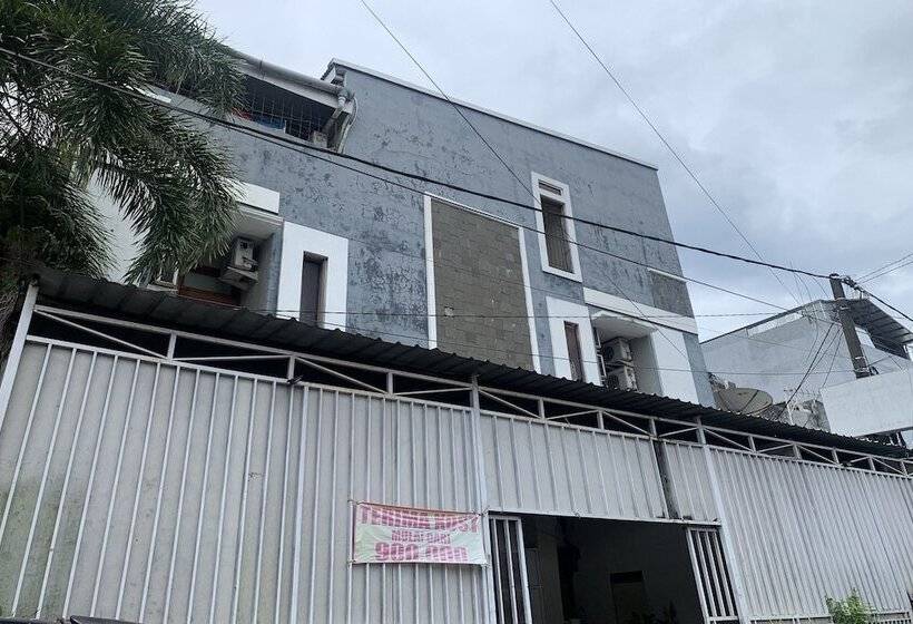 Otel Oyo 94115 Pondok Sahabat Vianty