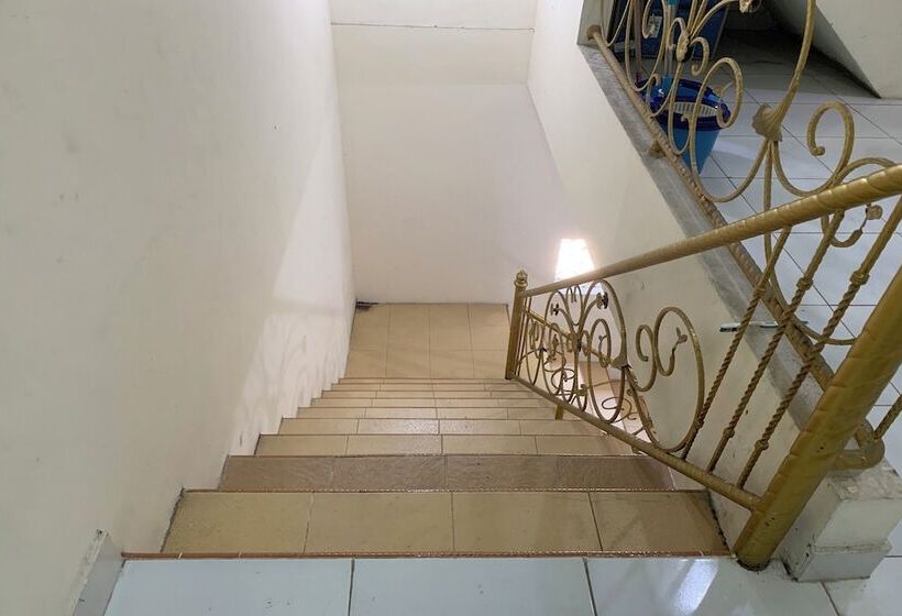 Otel Oyo 94115 Pondok Sahabat Vianty