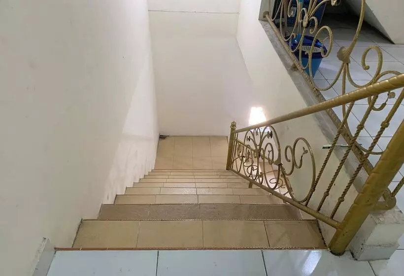 Hotelli Oyo 94115 Pondok Sahabat Vianty