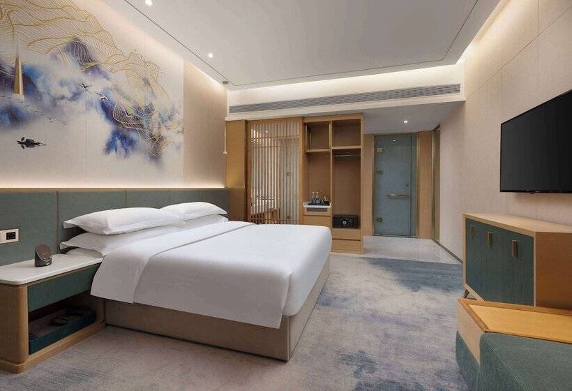 Hotel Ramada By Wyndham Changsha East