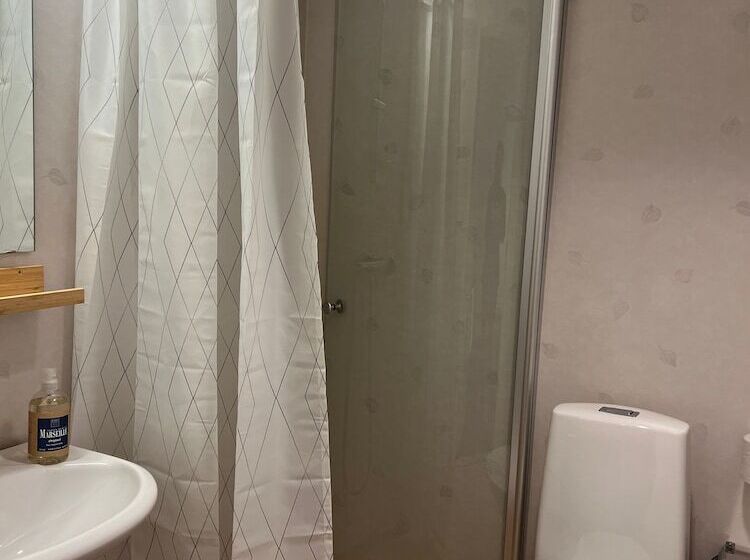 בית מלון כפרי Visit örestrand