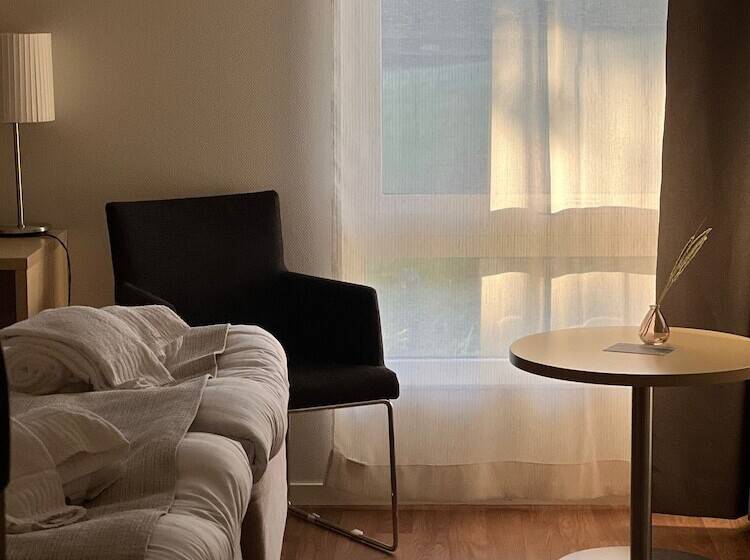 בית מלון כפרי Visit örestrand