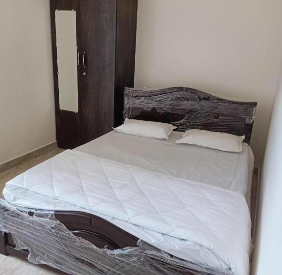 هاستل Govinda Krishna Comforts