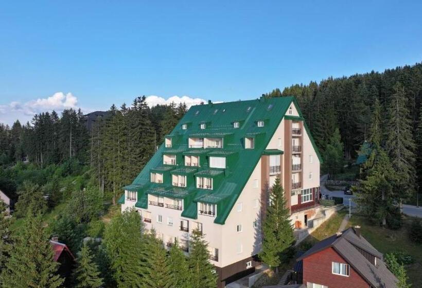 Boutique Apartments & Rooms Dora