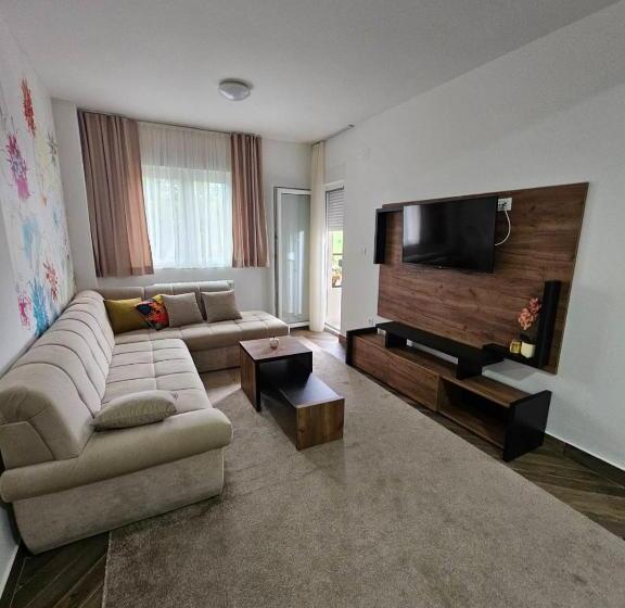 Boutique Apartments & Rooms Dora