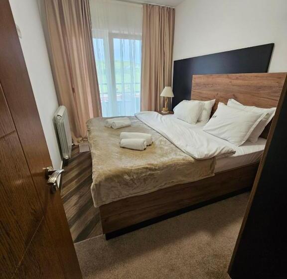 Boutique Apartments & Rooms Dora