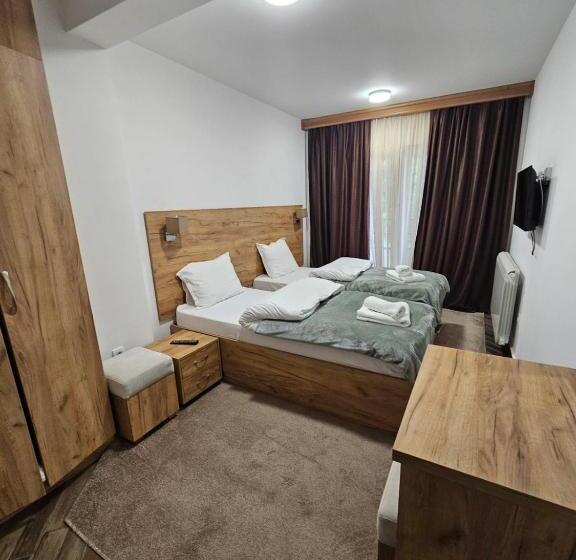 Boutique Apartments & Rooms Dora