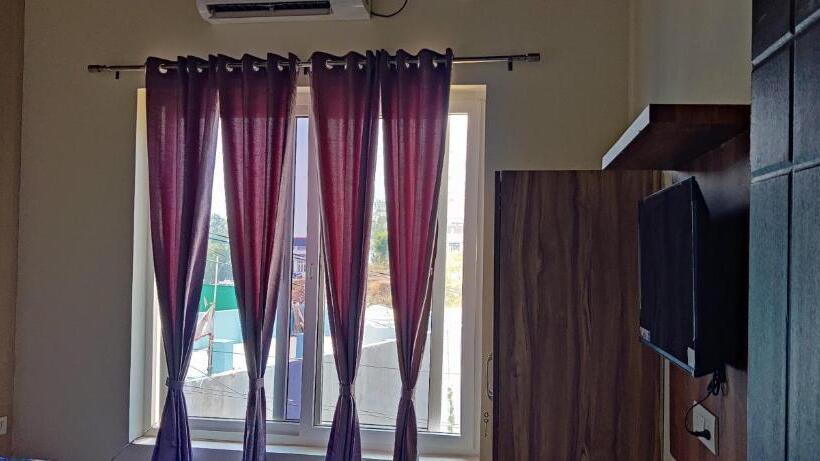 Отель Sugara Homestay