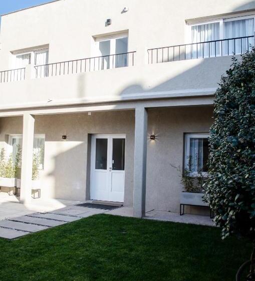 בית מלון כפרי W&h Casa De Huéspedes