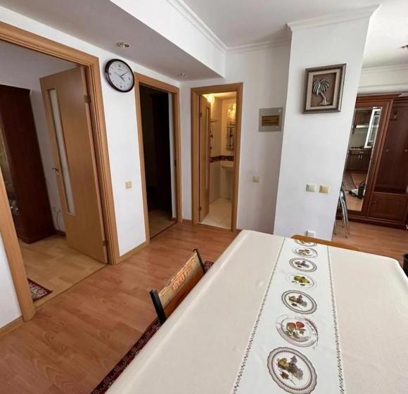 پانسیون цо каприз, квартира от частников