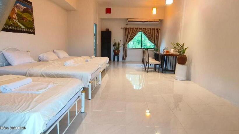 膳宿费 Batikseafood Airport & Room