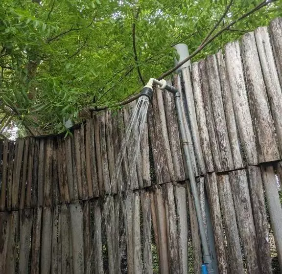 Majatalo Whisky Point Hotel Meera