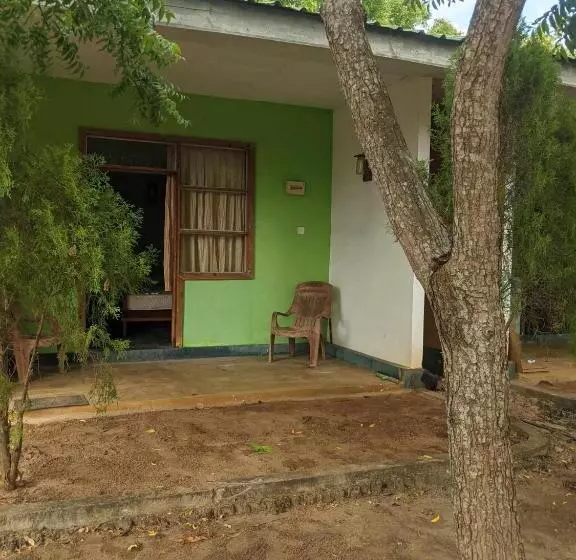 Majatalo Whisky Point Hotel Meera