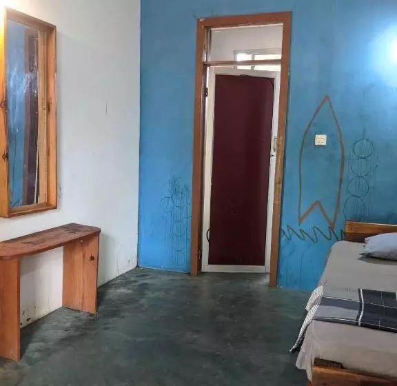 Majatalo Whisky Point Hotel Meera