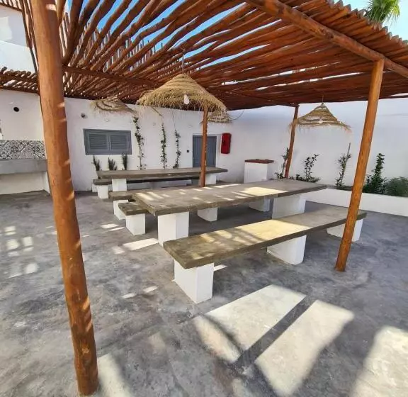 L Auberge Des Vagues