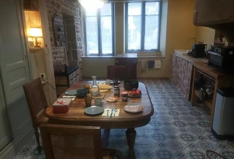 ベッドアンドブレックファースト Maison D Hôtes Coeurdacier