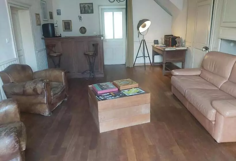 ベッドアンドブレックファースト Maison D Hôtes Coeurdacier