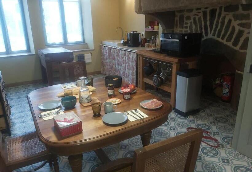 Bed and Breakfast Maison D Hôtes Coeurdacier