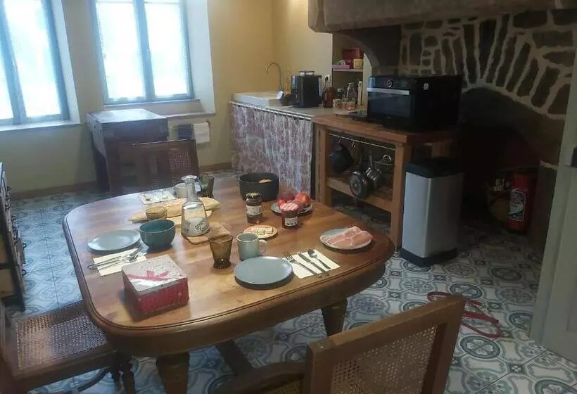 ベッドアンドブレックファースト Maison D Hôtes Coeurdacier