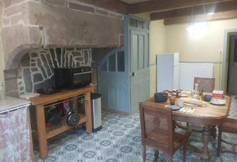 ベッドアンドブレックファースト Maison D Hôtes Coeurdacier