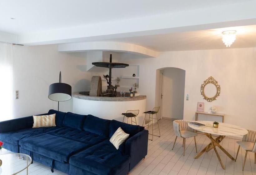 مبيت وإفطار Moulin Du Désir