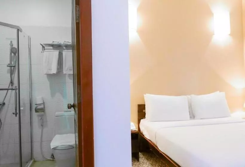 هتل H22 Inn