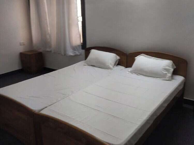 ホテル Living Studio