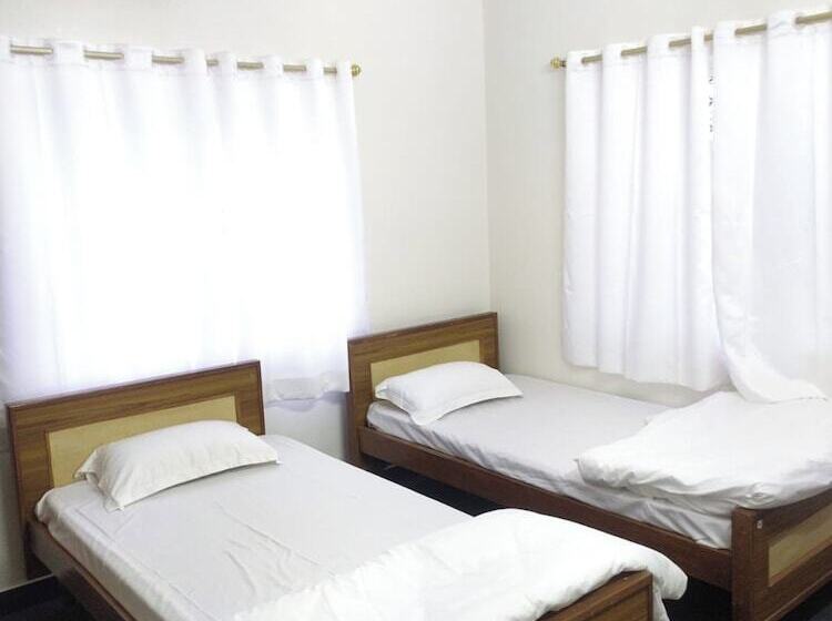 ホテル Living Studio