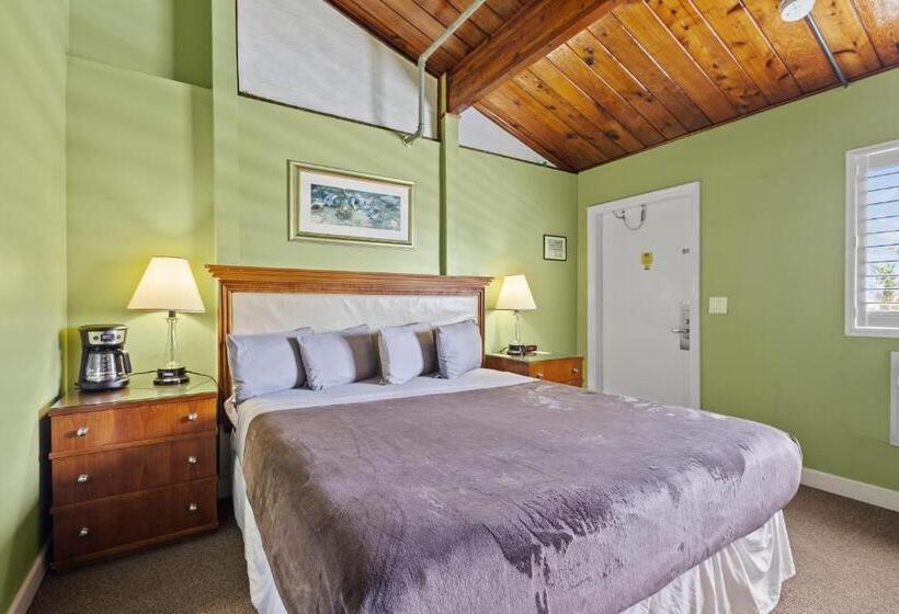 בית מלון כפרי Oceanfront Inn, Standard, King Bed, Inlet View #15